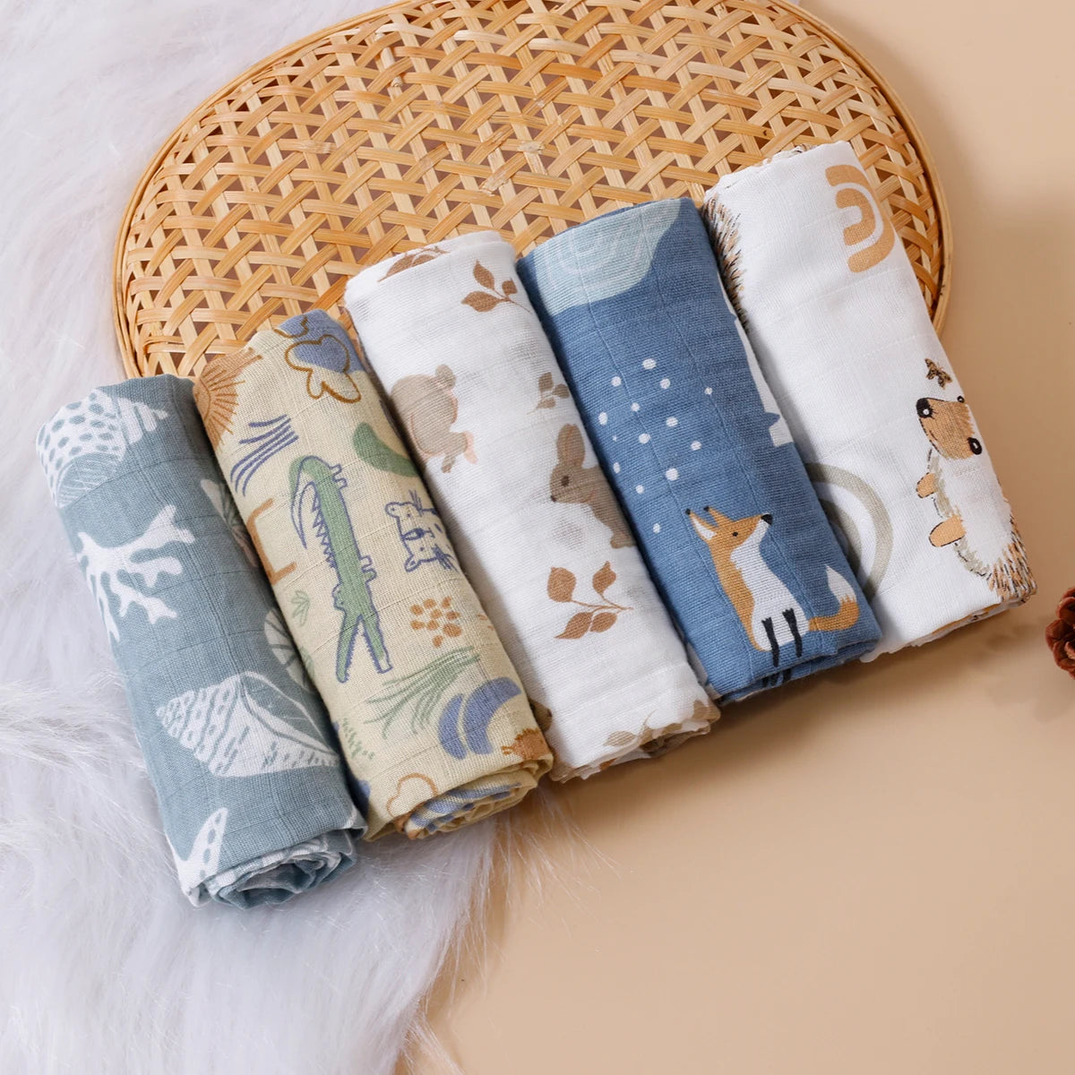 New Print 5Pcs/Set 60*60CM Soft Muslin Swaddle Feeding Burp Cloth Newborn Pure Cotton Baby Face&Hand Wash Wipe